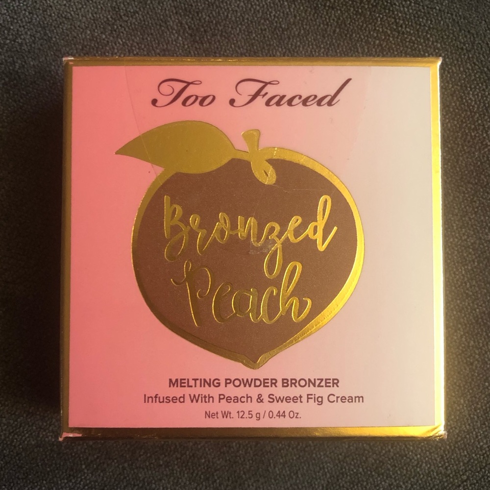 Too Faced Bronzed Peach 🍑
